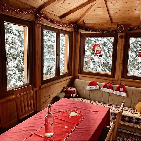 펜션 Vikendice Jahorinska Dvorista 1 페일